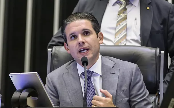 Motta avisa que vai pautar anistia e Planalto prepara reação