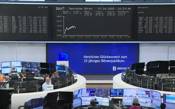 Ações europeias caem pela terceira semana por tarifas