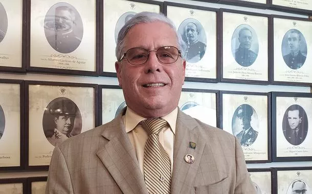 Presidente do Clube Militar, general organiza almoço para celebrar ditadura