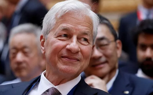 Presidente-executivo do JPMorgan, Jamie Dimon, durante evento em Versailles, na França
13/05/2024 