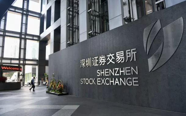 Ações chinesas fecham em alta após reação de Pequim ao tarifaço de Trump
