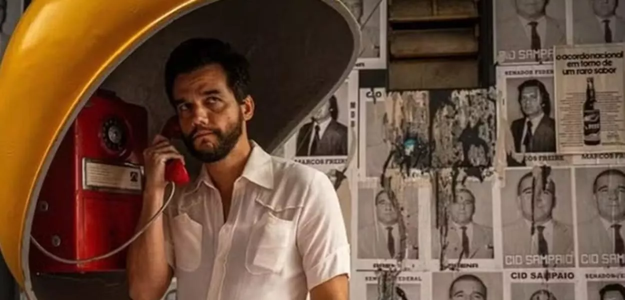 Com O agente secreto, Kleber Mendonça Filho reafirma seu compromisso com obras que combinam crítica social
