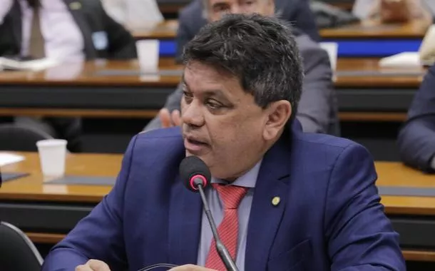 "É o golpe 2.0": Márcio Jerry reage à proposta de anistia aos envolvidos no 8 de janeiro