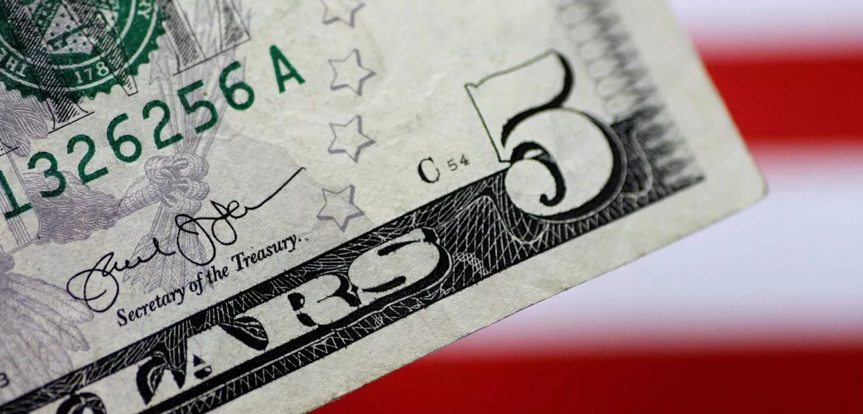 Nota de dólar - 01/06/2017