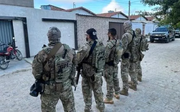 Agentes da Polícia Federal