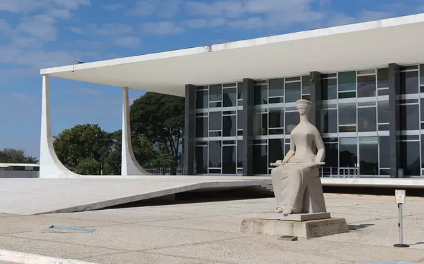 Maioria do STF mantém condenações por incêndio na Boate Kiss