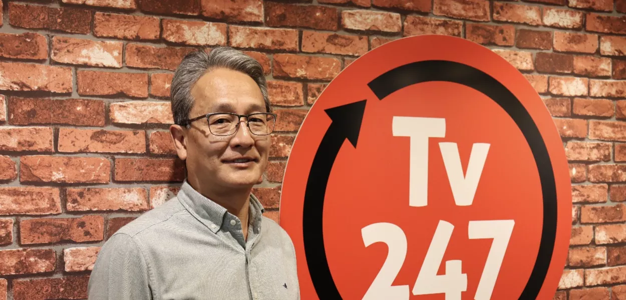 José Kobori, na sede da TV 247
