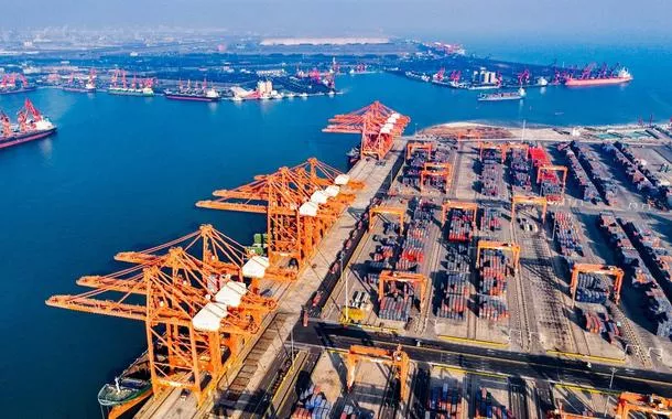 Comércio exterior da China cresce 1,3% no primeiro trimestre, apesar da escalada tarifária dos EUA