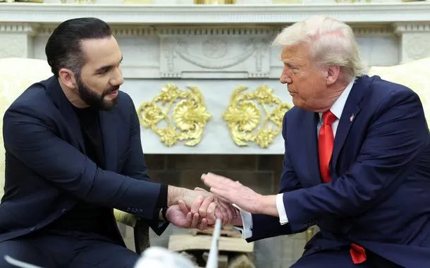 Presidente de El Salvador, Nayib Bukele, encontra-se com o presidente dos EUA, Donald Trump,  na Casa Branca, em Washington
14/04/2025