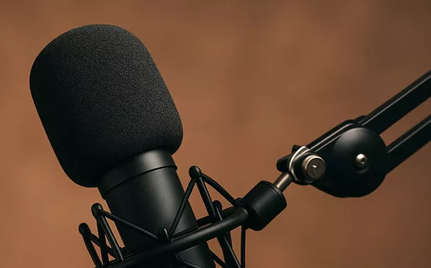 Sputnik inaugura rádio FM com transmissão 24 horas em português no Brasil