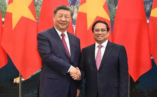 Xi pede à China e ao Vietnã que se oponham ao hegemonismo, unilateralismo e protecionismo