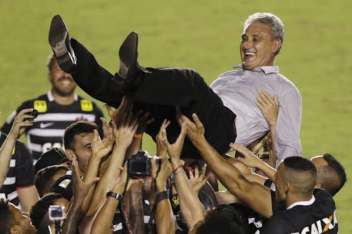 A influência dos treinadores estrangeiros na história do Corinthians