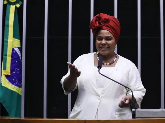 Deputada Dandara
