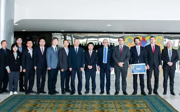 China e Brasil reforçam parceria em infraestrutura com foco no Corredor Bioceânico e no Novo PAC