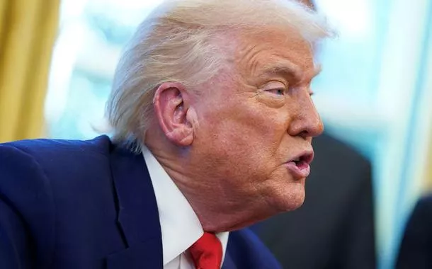 Trump reage a ataques da Rússia em Kiev: "Vladimir, PARE!"