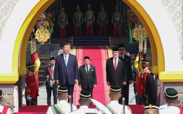 Xi pede esforços conjuntos para construir uma comunidade estratégica China-Malásia de alto nível com futuro compartilhado