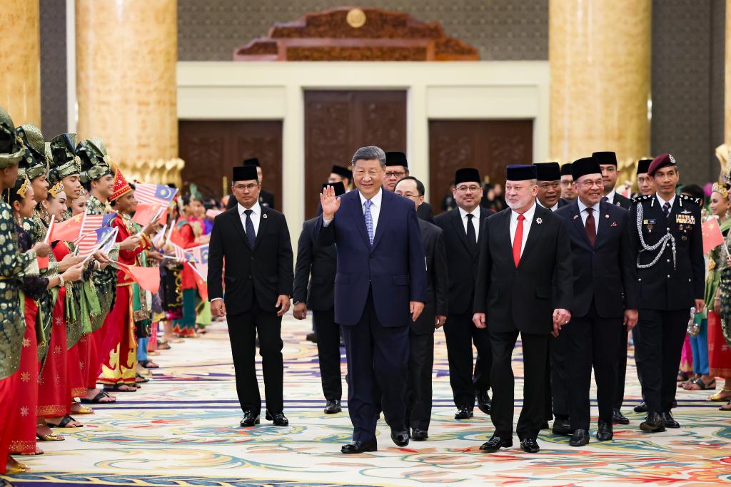 Xi pede esforços conjuntos para construir uma comunidade estratégica China-Malásia de alto nível com futuro compartilhado