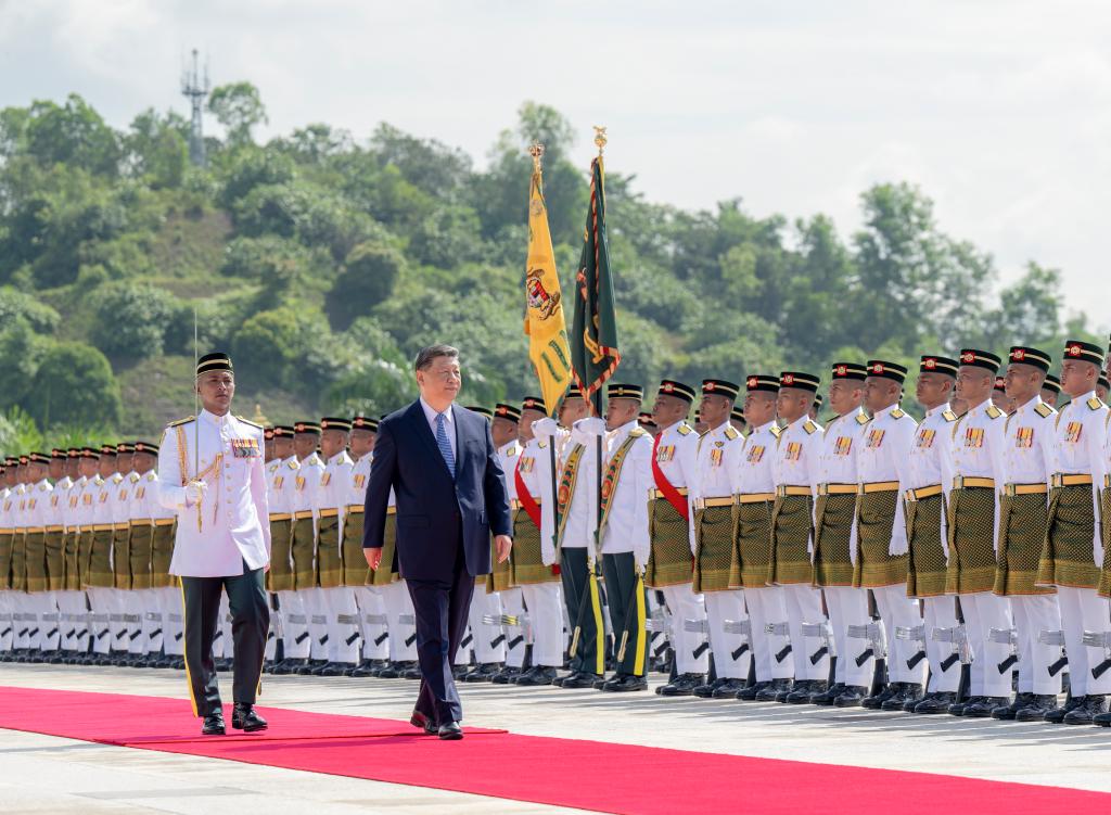 Xi pede esforços conjuntos para construir uma comunidade estratégica China-Malásia de alto nível com futuro compartilhado