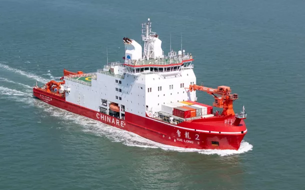 O Xuelong 2, um dos navios da 41ª equipe de expedição antártica da China, parte para uma missão de quase sete meses rumo à Antártida em 1º de novembro de 2024, em Guangzhou, província de Guangdong, no sul da China. Foto: Global Times