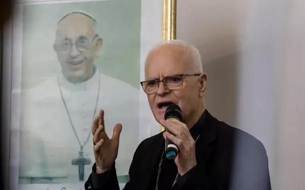 Novo Papa pode ser asiático ou africano, diz arcebispo de São Paulo