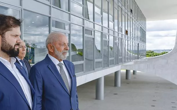 Lula e Boric criticam Trump por 'política protecionista, totalmente contrária à globalização'