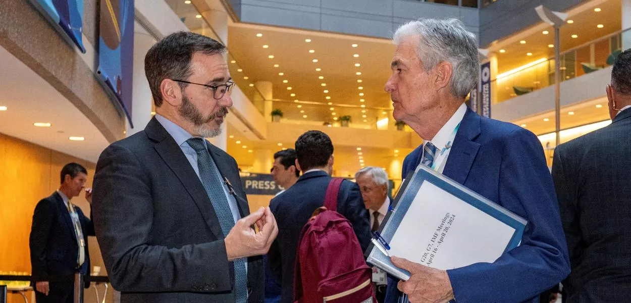 Economista-chefe do FMI, Pierre-Olivier Gourinchas, conversa com chair do Fed, Jerome Powell
19/04/2024