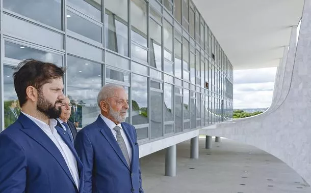 Boric defende integração duradoura com o Brasil e critica incertezas geradas por tarifaço de Trump​