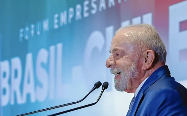 Lula reage às tarifas dos EUA: 'esse é o momento de criar coragem e privilegiar nossos interesses'