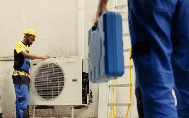 Mudanças climáticas ampliam abertura de pequenos negócios em climatização e refrigeração