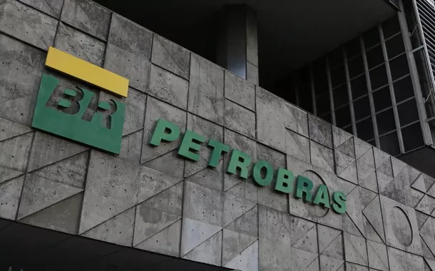 Fachada de prédio da Petrobras no Rio de Janeiro 04/2025