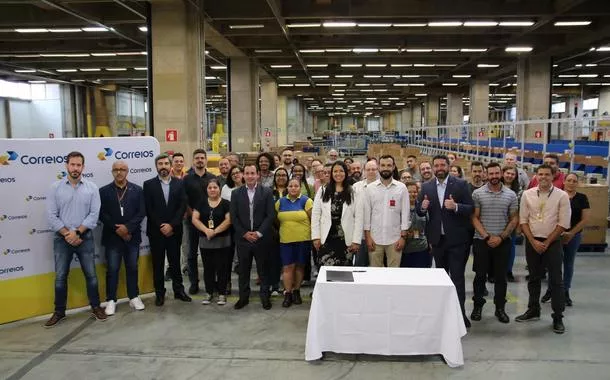 Correios e Mercado Livre fortalecem parceria logística com novo contrato