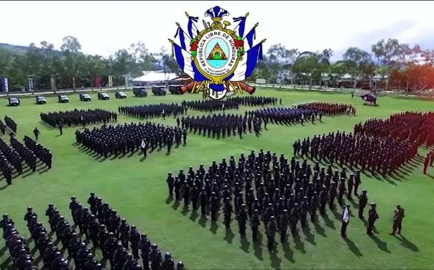 Entre os militares hondurenhos há os que estão em fuga porque a Justiça começa a punir os golpistas 