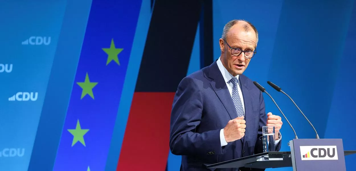 Novo chanceler da Alemanha, Friedrich Merz, durante conferência do partido CDU em Berlim - 28/04/2025