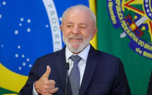Desaprovação a Lula registra forte queda em abril, aponta pesquisa