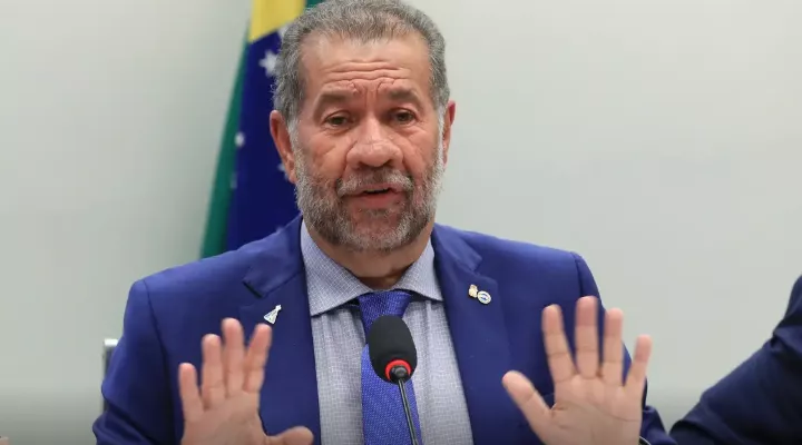 Carlos Lupi