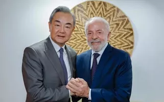 Presidente brasileiro reúne-se com chanceler chinês