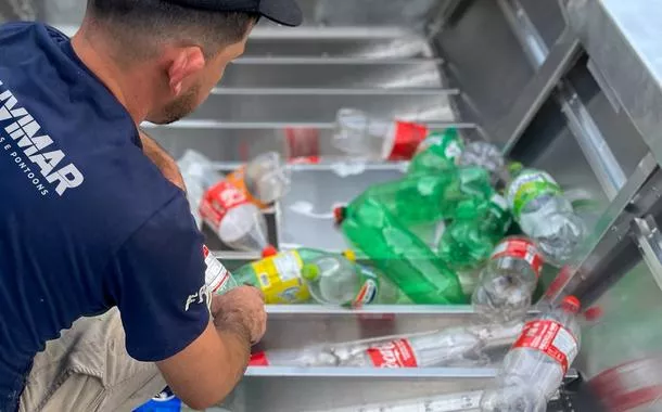 Garrafas PET viram sistema de flutuação em barcos; conheça a tecnologia 100% paranaense