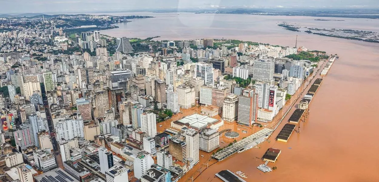 Centro de Porto Alegre inundado 