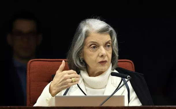 Cármen Lúcia