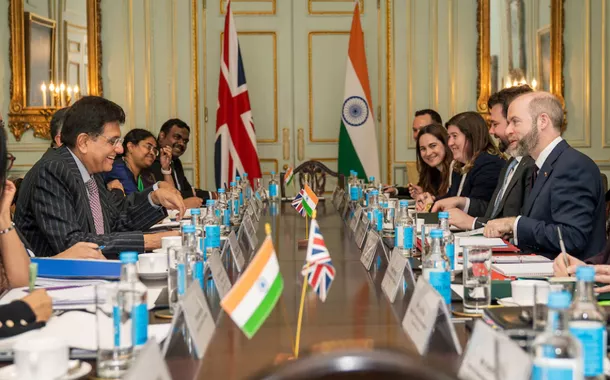 Secretário de Estado Britânico para Negócios e Comércio, Jonathan Reynolds, encontra-se com o Ministro Indiano do Comércio e Indústria, Piyush Goyal, para negociações comerciais, em Londres, Grã-Bretanha, 28 de abril de 2025