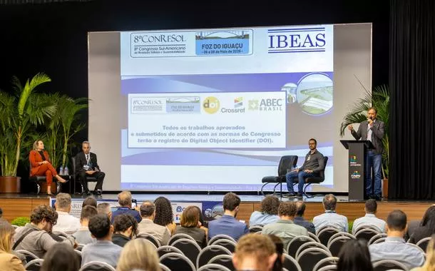 Congresso em Foz discute soluções para resíduos sólidos e saneamento no Brasil
