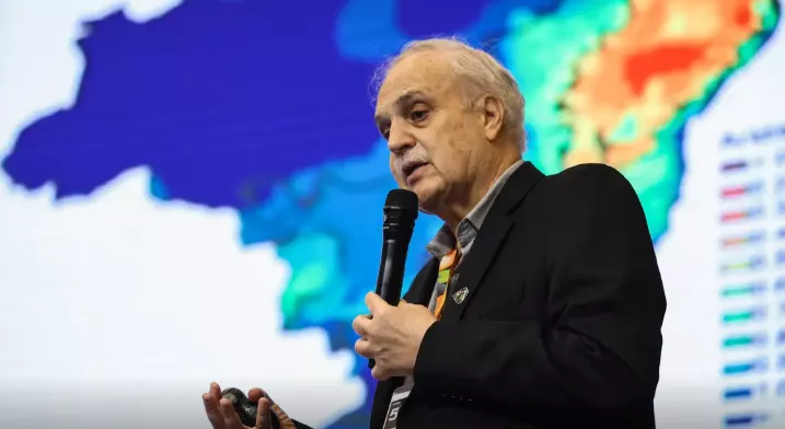 Carlos Nobre