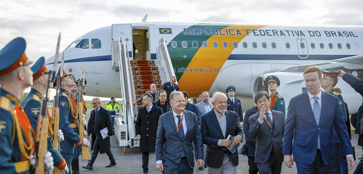 Lula com outras lideranças em Moscou