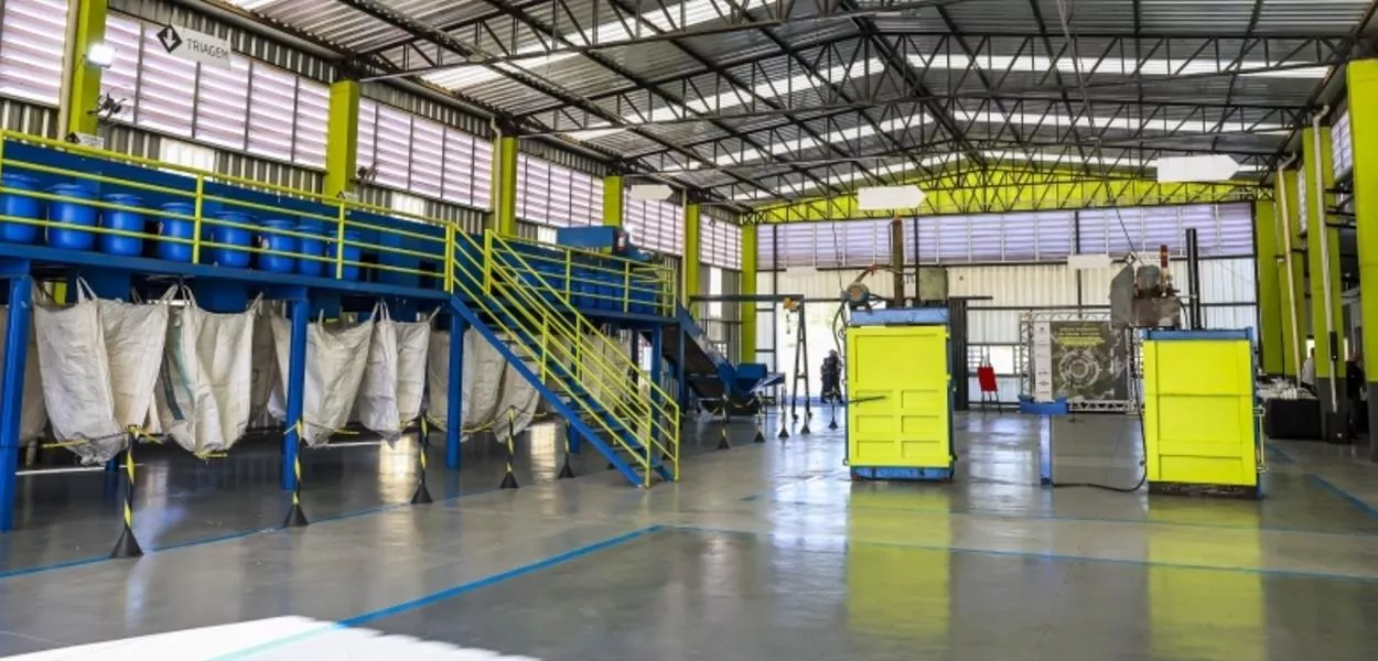 Central de Triagem da Recicoplast, em Santa Bárbara d’Oeste