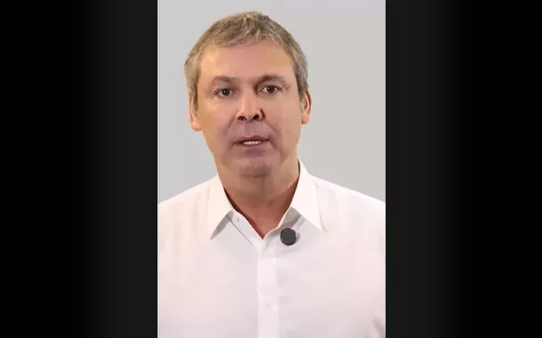 'Protagonista do escândalo do INSS tem nome: Jair Bolsonaro', aponta Lindbergh Farias (vídeo)