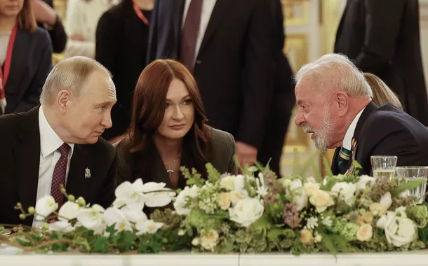 Vladimir Putin e Luiz Inácio Lula da Silva em Moscou - 08/05/2025