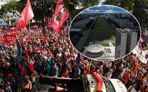 Ato da esquerda e a Esplanada dos Ministérios