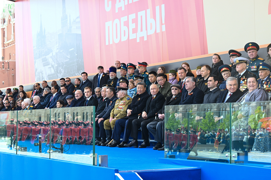 Xi Jinping participa da comemoração dos 80 anos da vitória na Grande Guerra Patriótica em Moscou