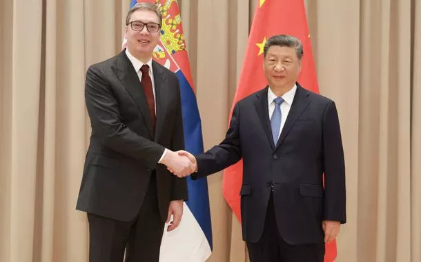 China e Sérvia se comprometem a reforçar a cooperação e enfrentar desafios em conjunto