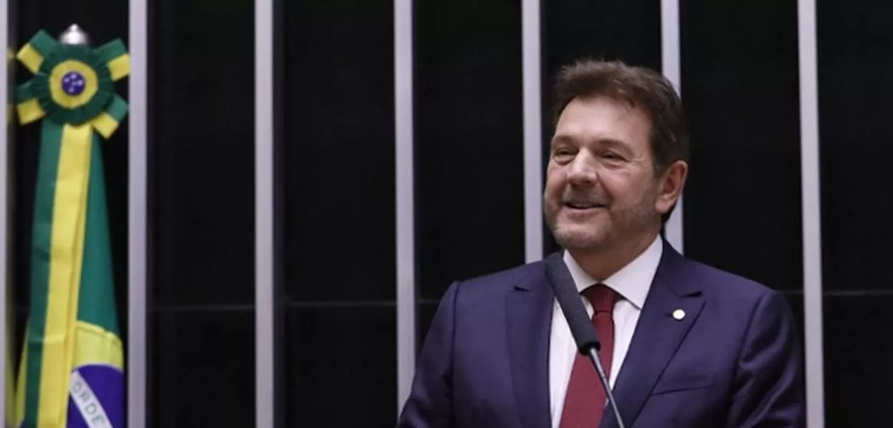Alberto Mourão (MDB), eleito prefeito de Praia Grande. Antes de deixar o cargo de deputado federal, destinou 97% de suas emendas individuais ao município paulista.